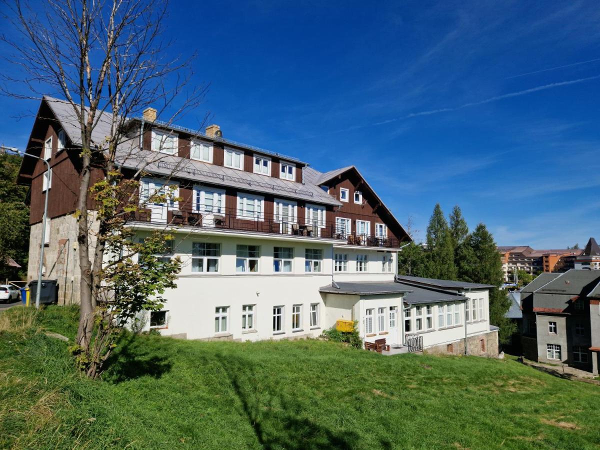Klimatyczny Apartament Karpacz Buitenkant foto